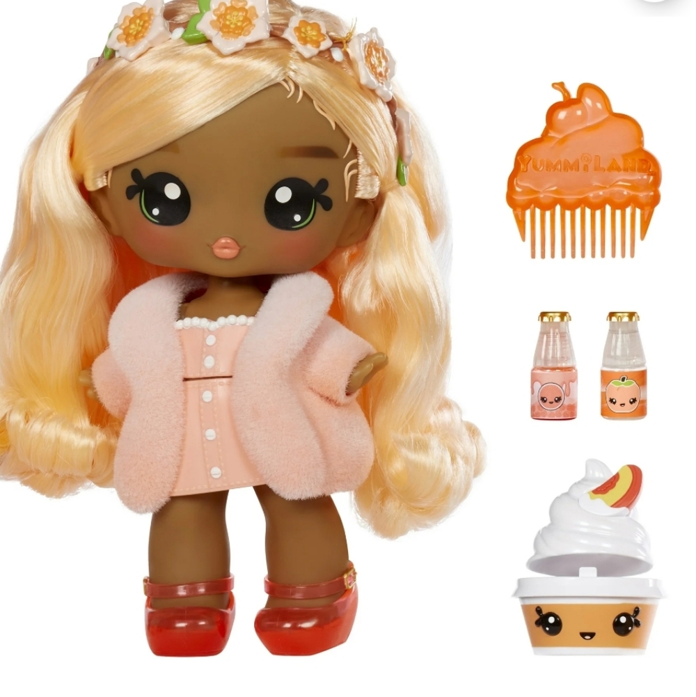 YummiLand Large Doll PiperPeach, Lip Gloss Pet And DIY Lipgloss Kit - Picture 2 of 7
